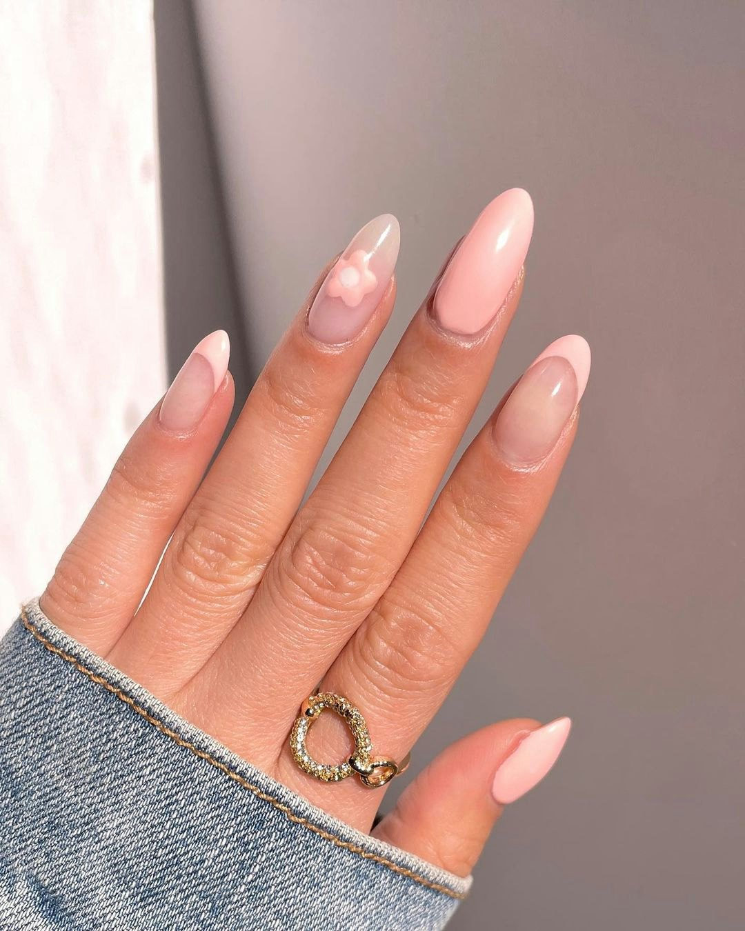 Subtle Elegance of Peach Nails You Will Like 丨MOROVAN