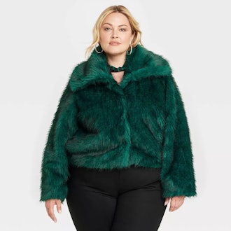 Women's Cropped Faux Fur Jacket