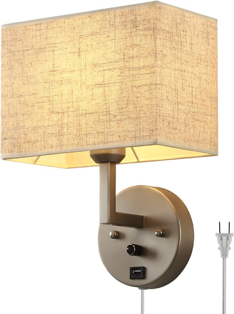 PULLCU Plug-In Wall Sconce