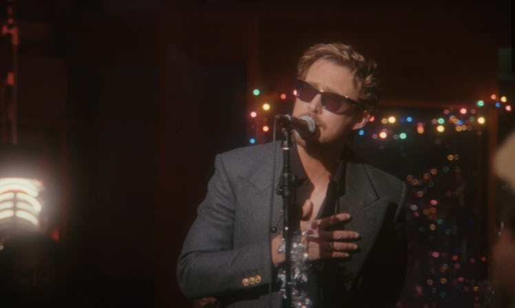 Ryan Gosling's holiday version of "I'm Just Ken" has a music video.