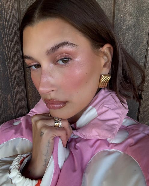 Hailey Bieber feather coat