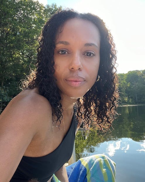 Kerry Washington no makeup selfie