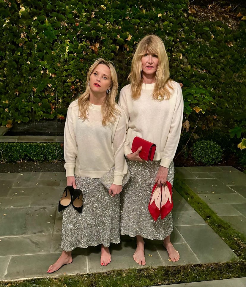 Reese Witherspoon Laura Dern matching holiday outfits 