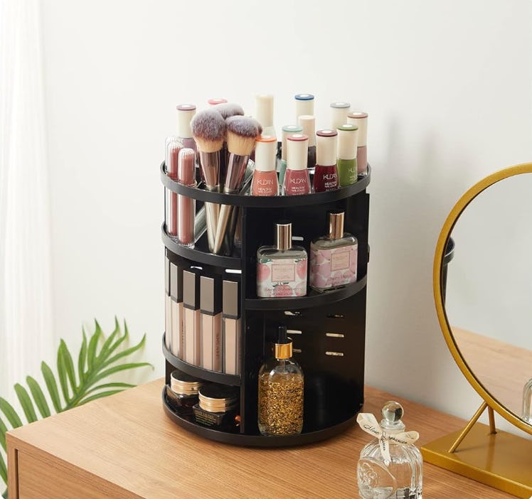 Syntus 360 Rotating Makeup Organizer