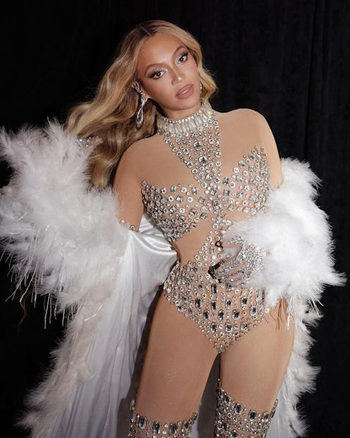 Beyoncé’s crimped hair