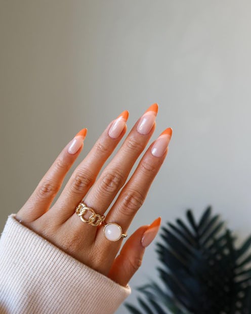 peach fuzz nail ideas