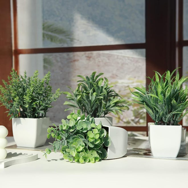 GREENTIME Fake Plants in White Pots (4-Pack)