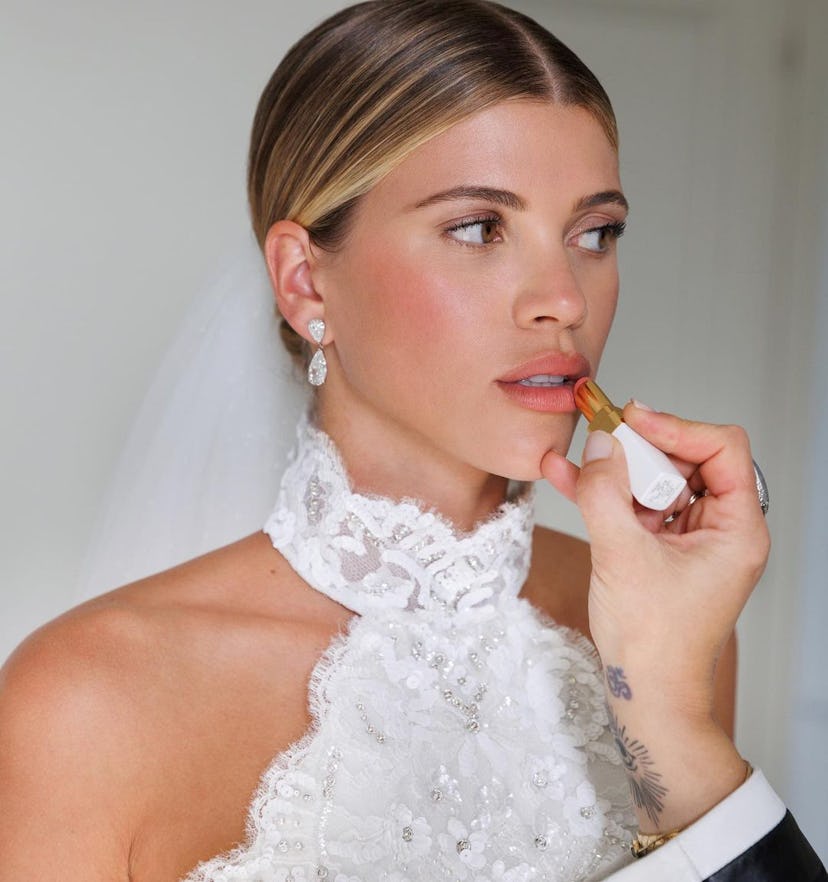 Sofia Richie Grainge's "quiet luxury" wedding day makeup featured a standout lip combo in 2023.