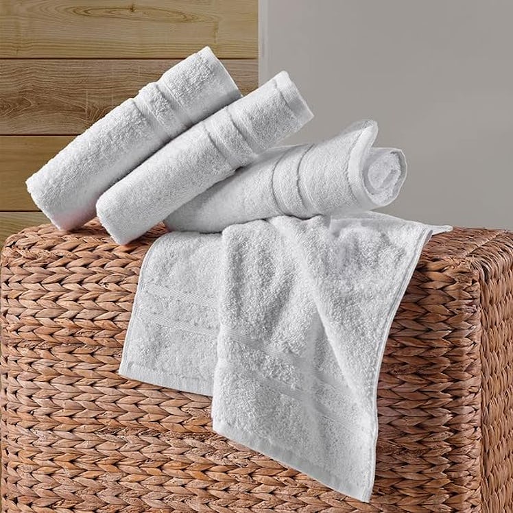 Hammam Linen White Hand Towels (4-Pack)