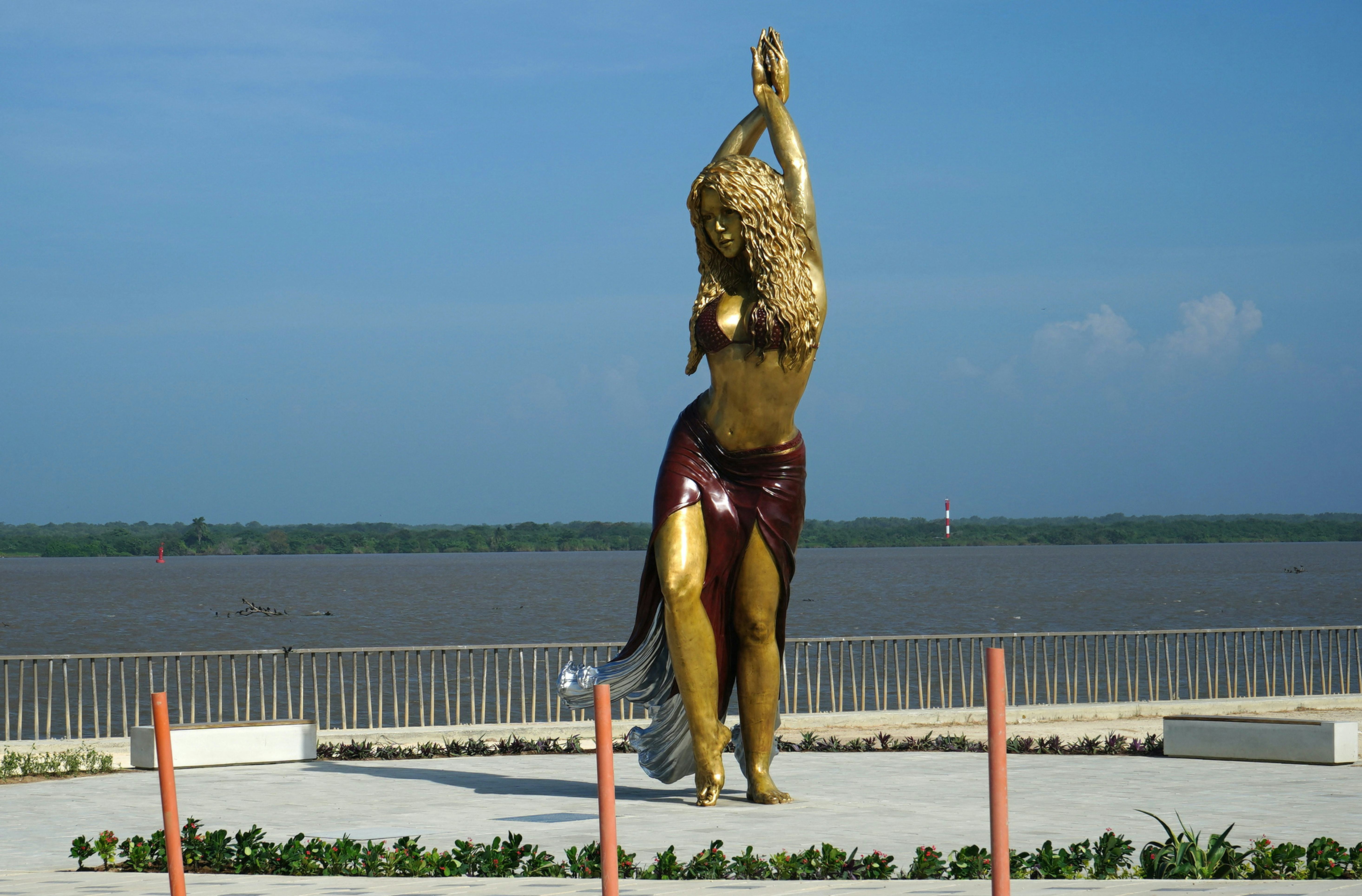 View of a statue of Colombian singer Shakira at the Malecon in Barranquilla, Colombia, on December 2&hellip;