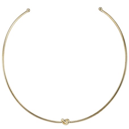 This gold necklace looks like the one Taylor Swift wore to the Kansas City Chiefs game to see Travis...