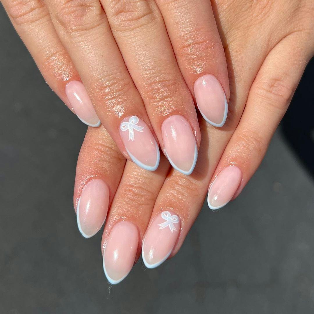 Balletcore bow nail art on accent nails is a classy &amp; simple manicure design for the 2023 holiday se&hellip;