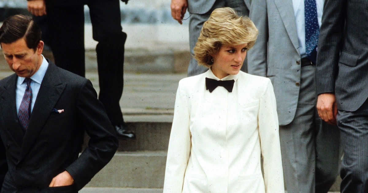 Emma Corrin Recreates Princess Diana's '80s Suit For 'The Crown' Finale