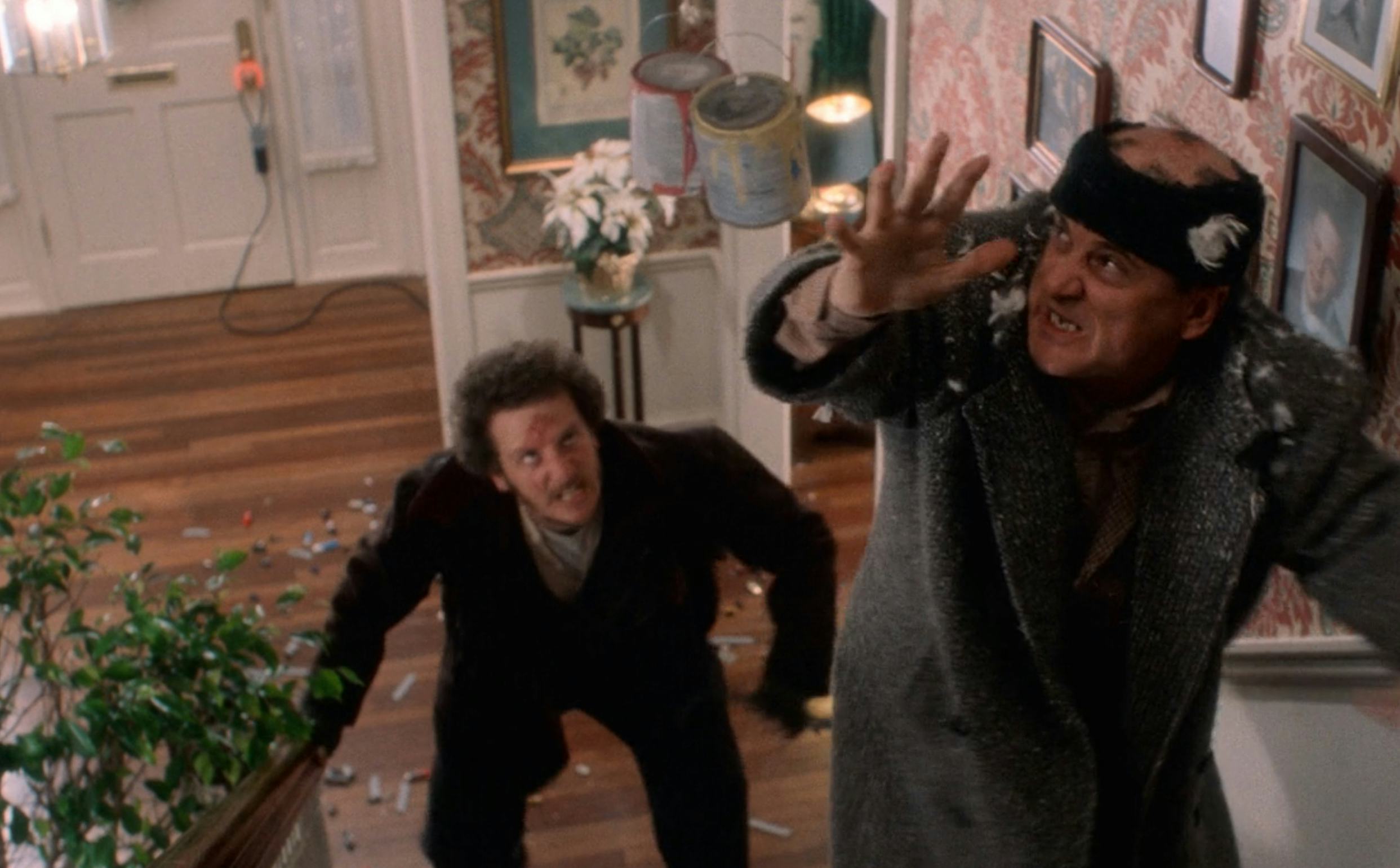 Daniel Stern and Joe Pesci in &lsquo;Home Alone&rsquo;