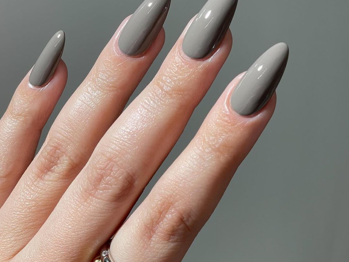 Simple, Stylish Grey Nail Designs
