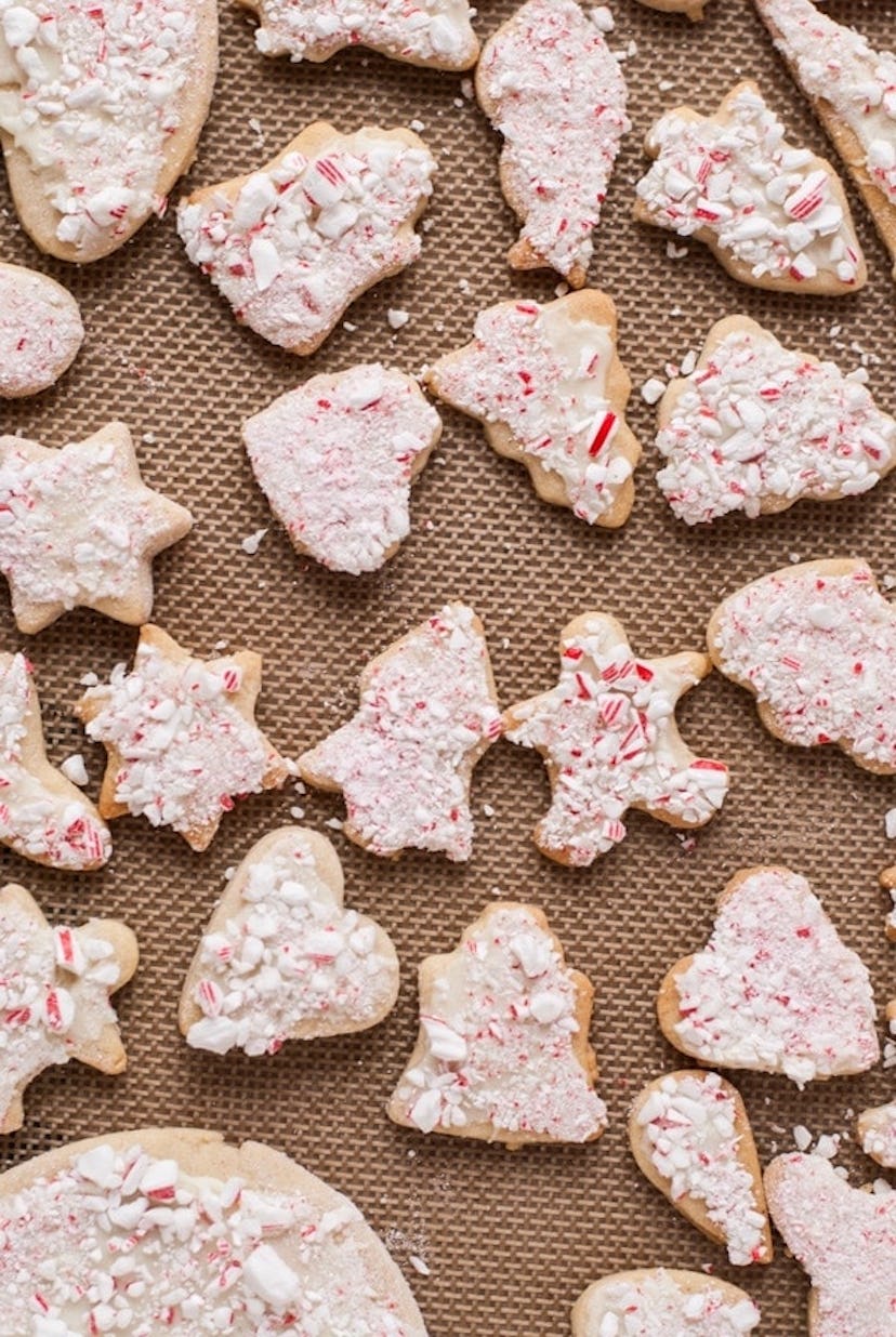 melted white chocolate to decorate your cookies, instead of making your own icing.