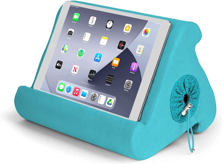 Flippy Tablet Pillow Stand and iPad Holder