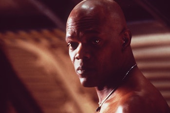 1998 Samuel L. Jackson plays in Sphere.