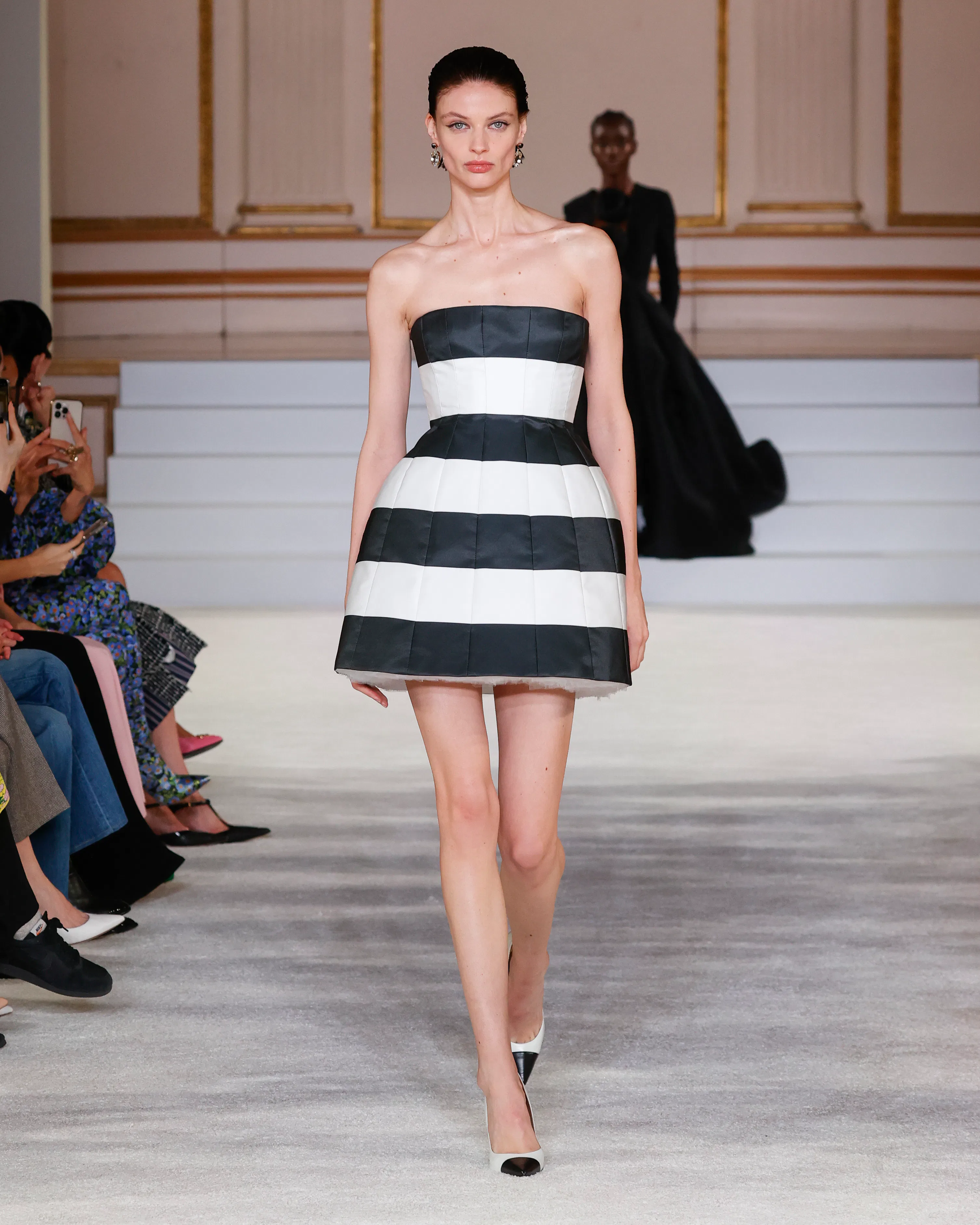 Carolina Herrera's Fall/Winter 2023 Collection May Have Just Introduced The  Next 'Core' Trend