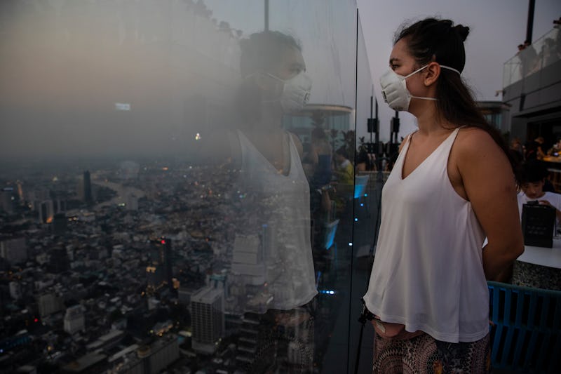 Thick, unhealthy smog continues to plague much Bangkok and the North, with the worst pollution in La...