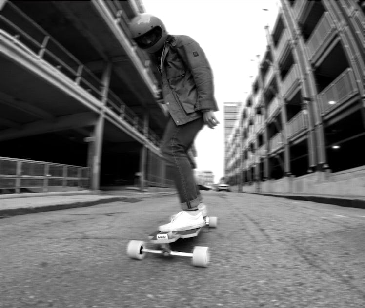 Skateboarder on Defiant: One e-skateboard