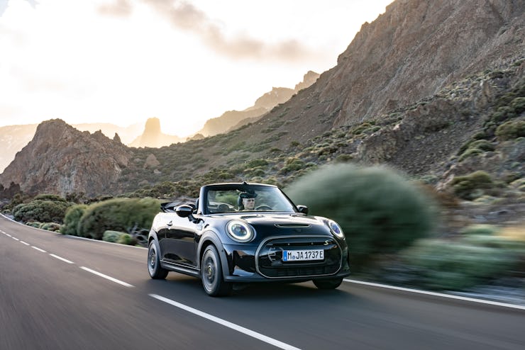 Mini Cooper SE Convertible