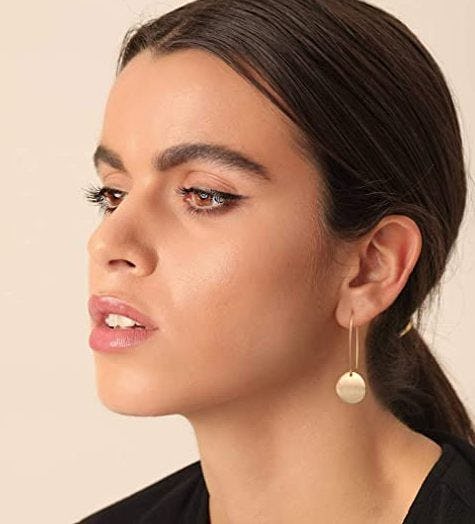 The 8 Best Earrings For Thick Earlobes, According To Jewelry Professionals