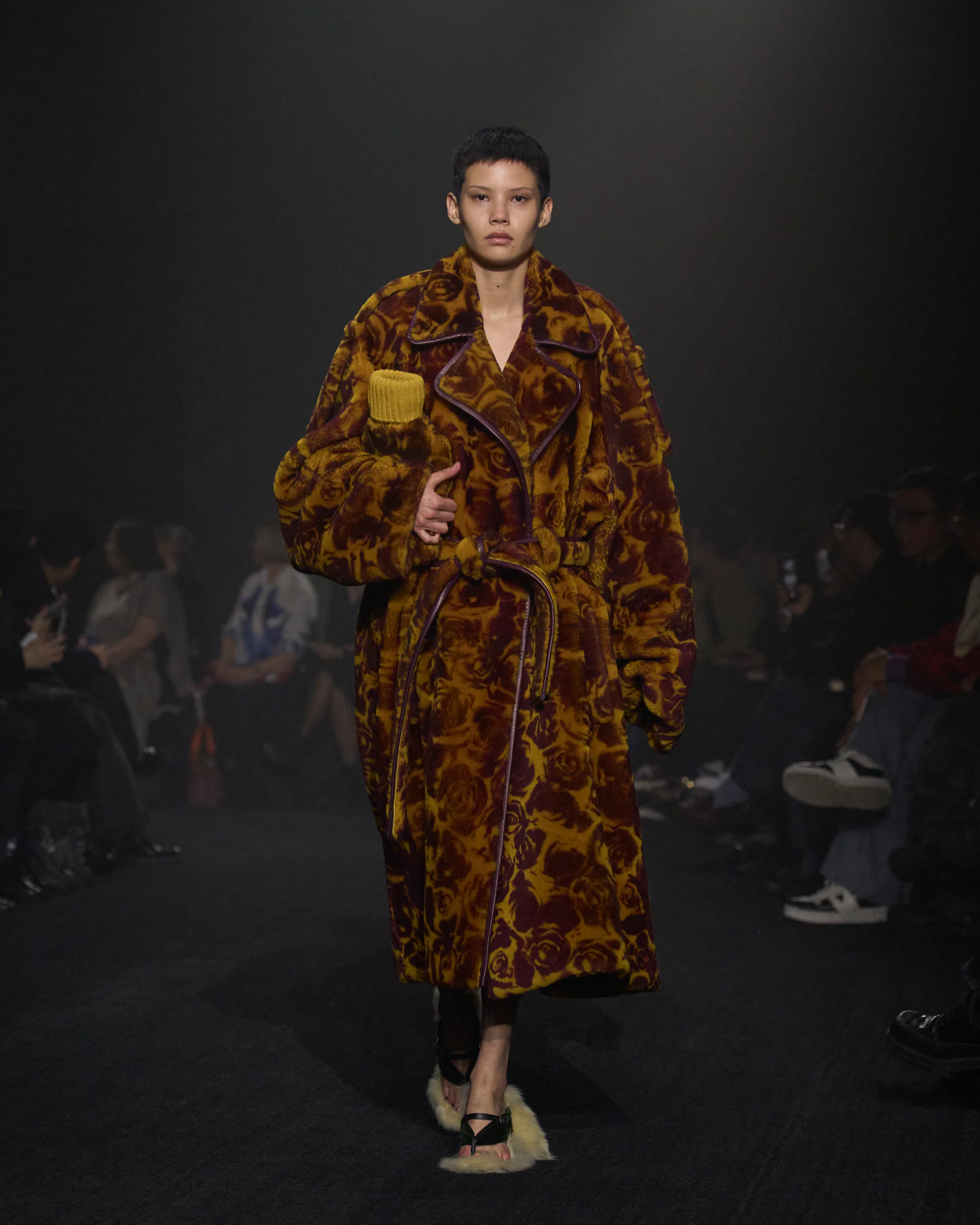 Burberry Fall 2023 London Fashion Week Review: Daniel Lee's Debut