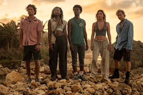 Chase Stokes as John B, Carlacia Grant as Cleo, Jonathan Daviss as Pope, Madelyn Cline as Sarah Came...