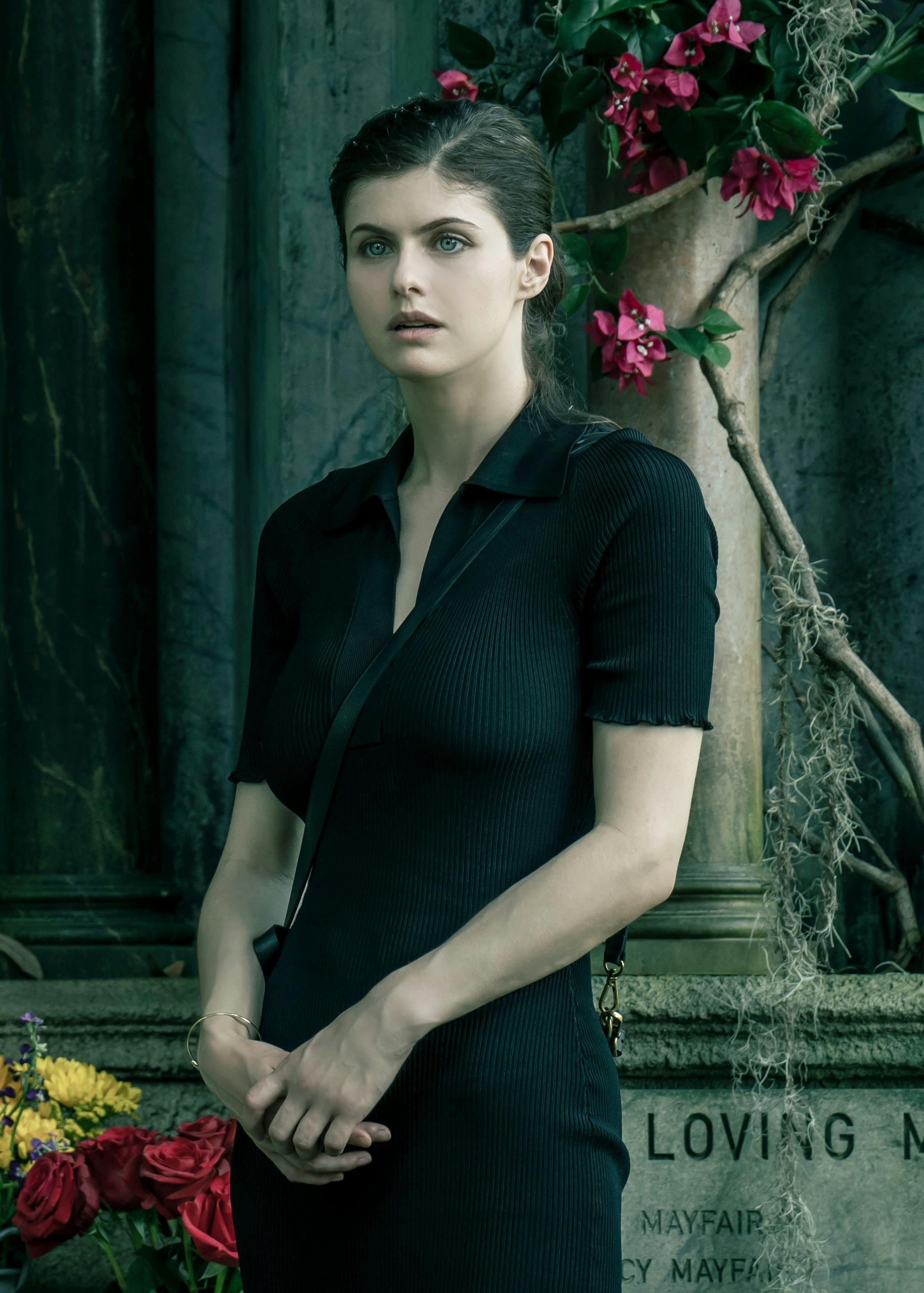Alexandra Daddario as Dr. Rowan Fielding in 'Mayfair Witches'