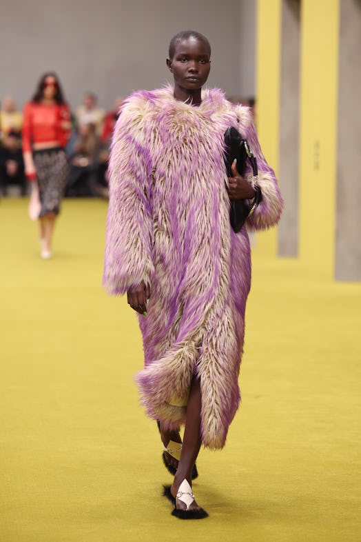 MILAN, ITALY - FEBRUARY 24: A model walks the runway at the Gucci show during Milan Fashion Week Fal...