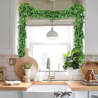 CQURE Artificial Ivy Garland (12-Pieces)