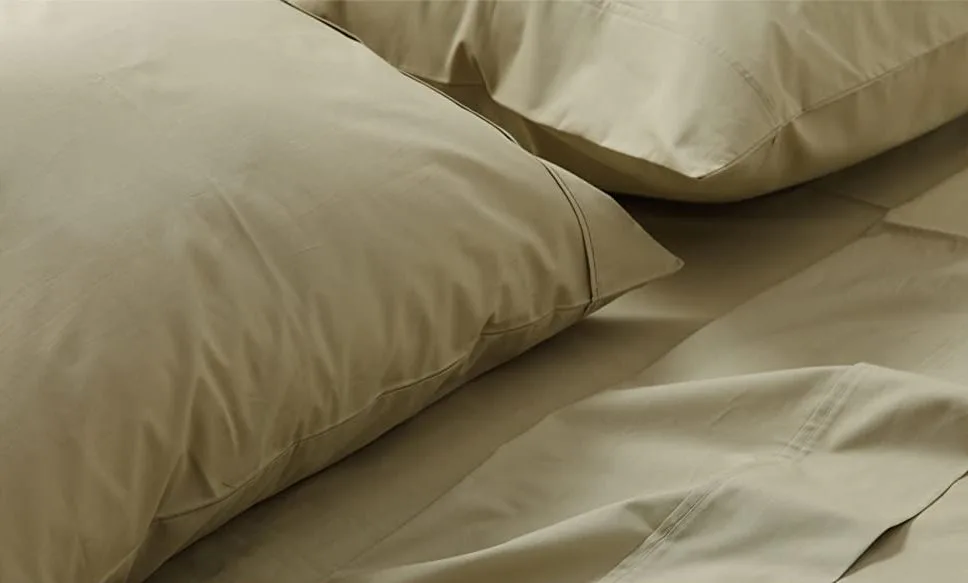 The 7 Best Cooling Sheets For Hot Sleepers