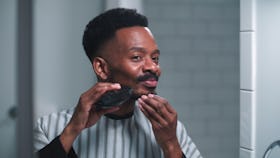 Fatherly Style Editor Saleam Singleton demonstrates how to use an electric trimmer