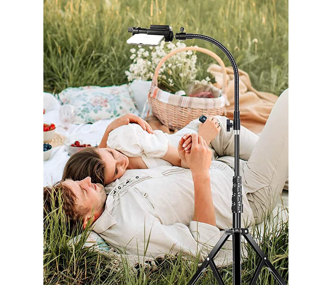 The 7 Best iPhone Tripods For Overhead Shots