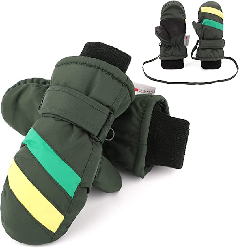 green toddler mittens 