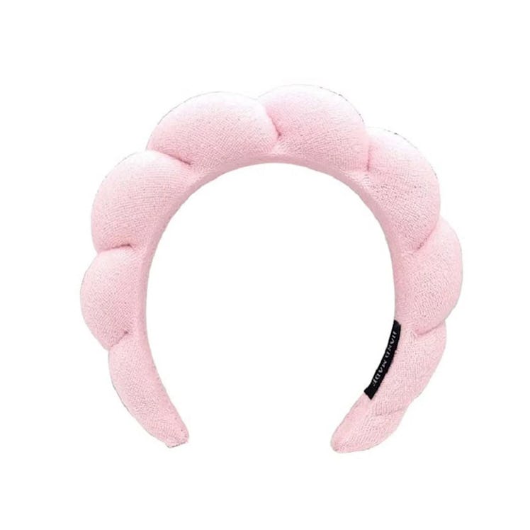 This spa headband that looks like the viral TikTok headband is available at Walmart. 
