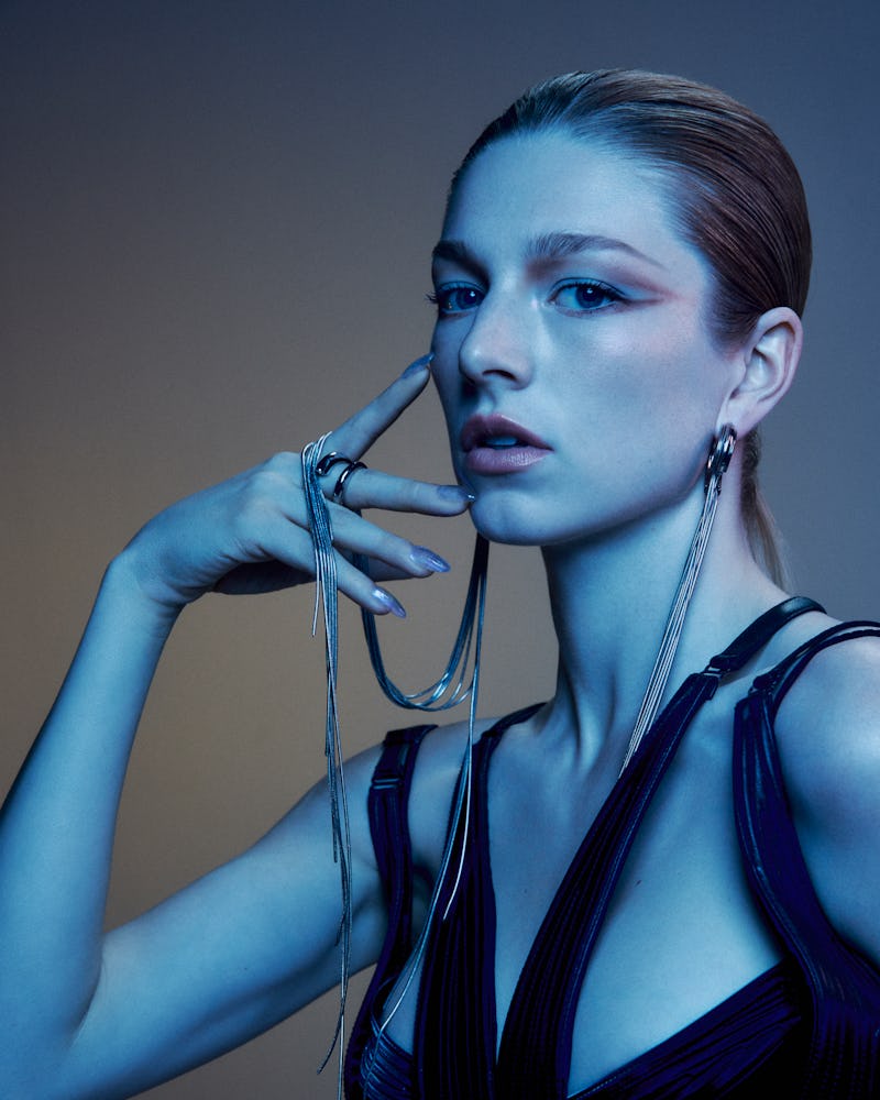 Hunter Schafer on beauty, eyeliner art, and Mugler fragrance.