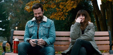 Jason Sudeikis Anne Hathaway Colossal