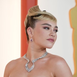 Florence Pugh attends the 95th Annual Academy Awards 
