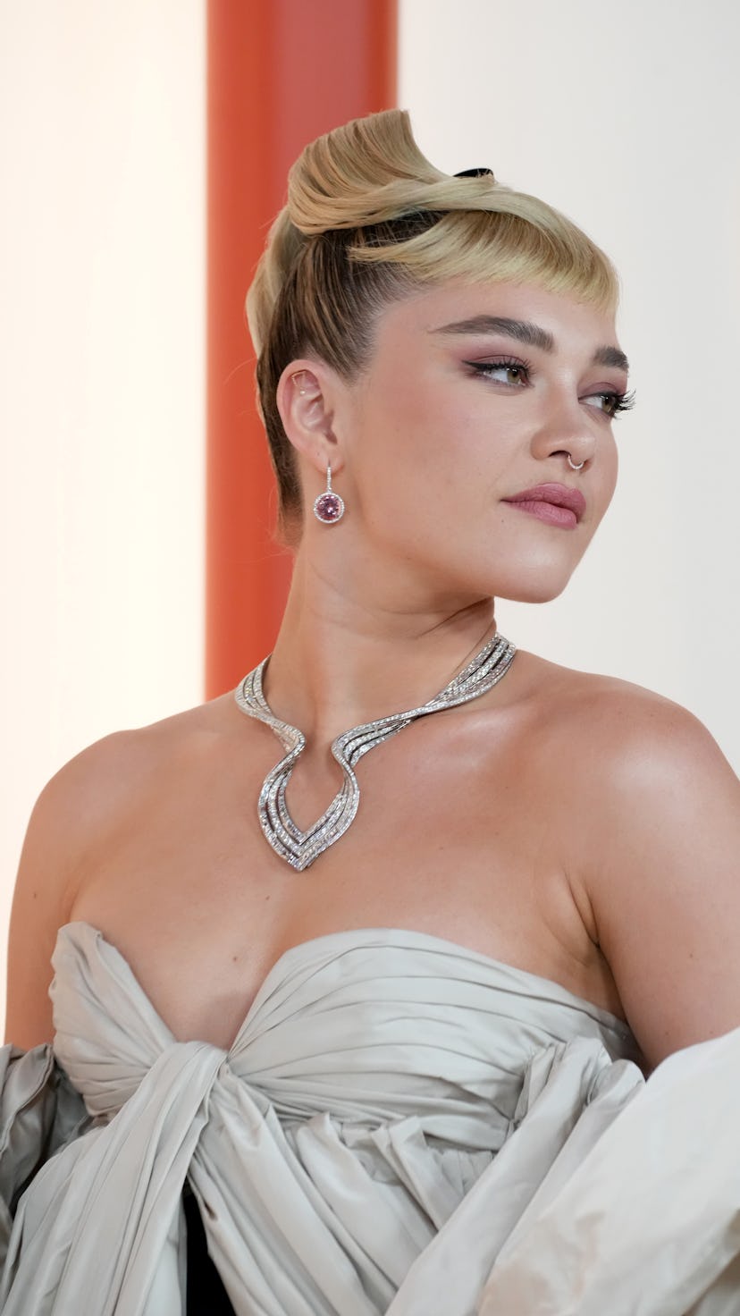 Florence Pugh attends the 95th Annual Academy Awards 