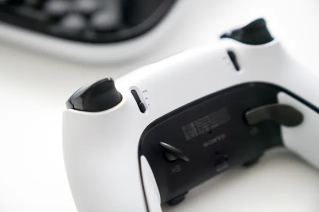 Sony DualSense Edge Review: So Close to the Perfect PS5 Controller