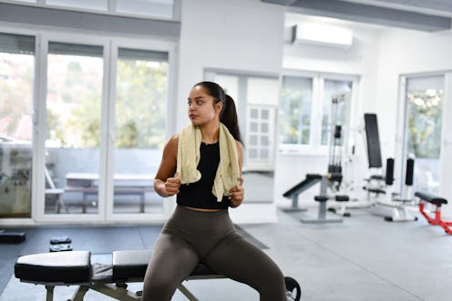 How long should a HIIT workout be? Here's what trainers say.