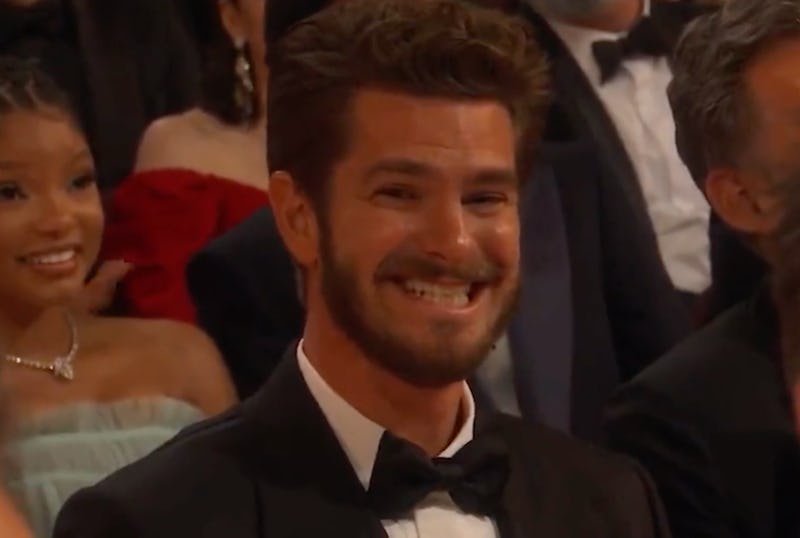 Andrew Garfield's awkward smile at the Oscars 2023