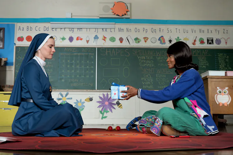 Ms. Davis Show Critics Think 'Mrs. Davis' Could Be One of the Best Sci-Fi Shows of the ...