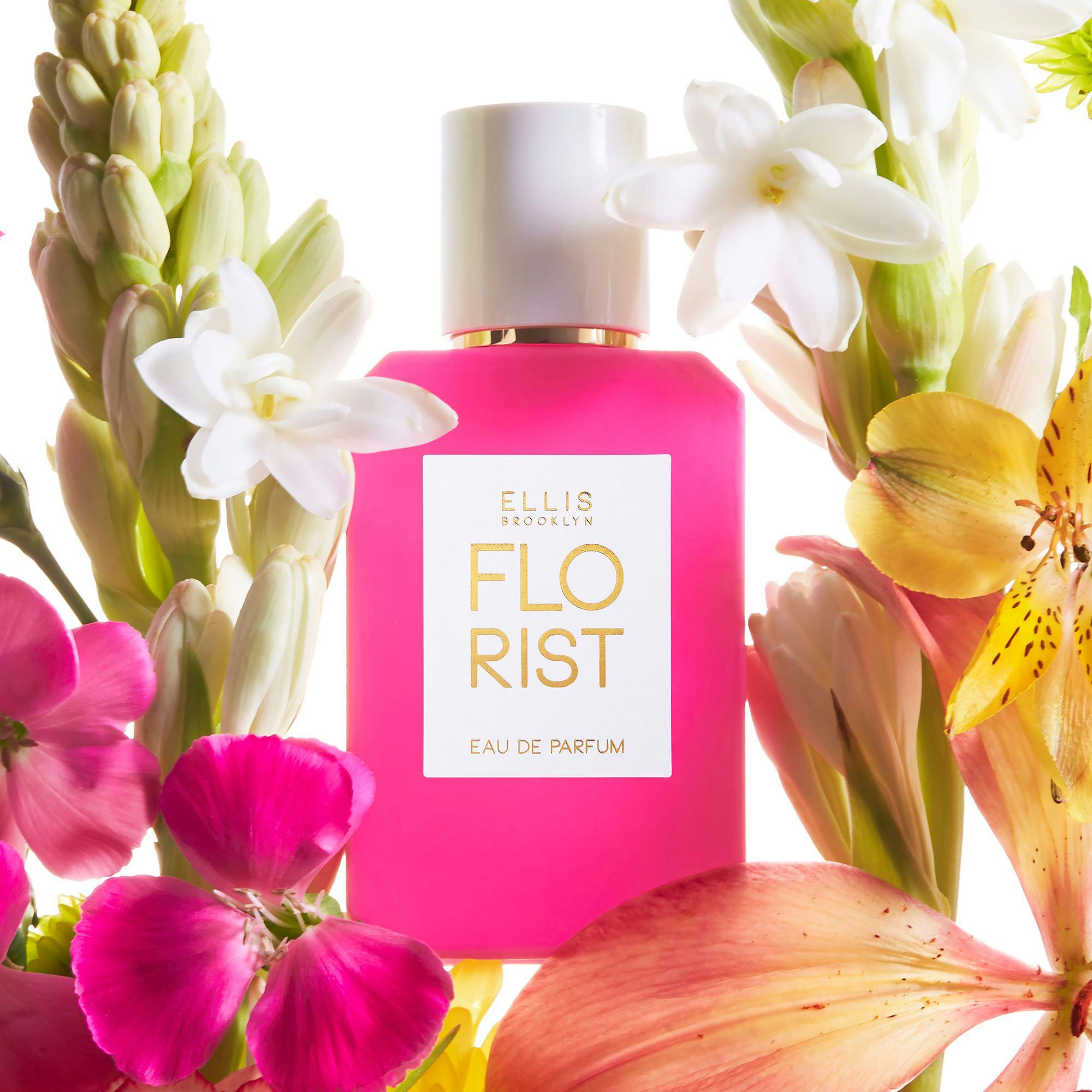 The Best Floral Perfumes For Spring 2023 All Have A Dreamy Twist