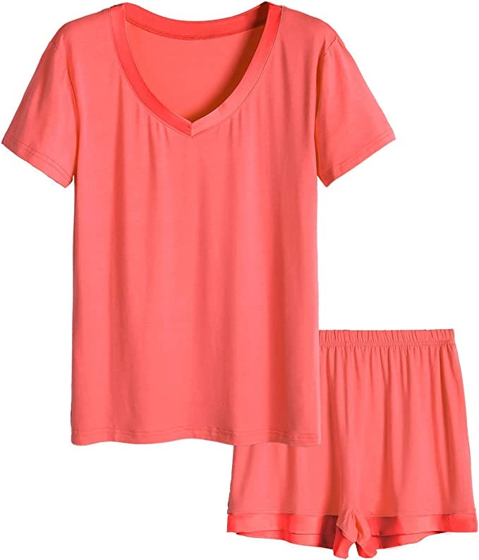 Latuza V-Neck Sleepwear Set