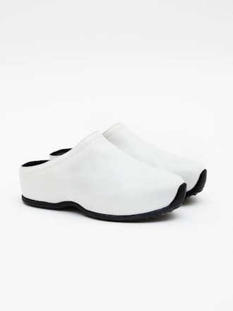 Clogs Are The 2022 Shoe Trend I'm Doubling Down On For Spring