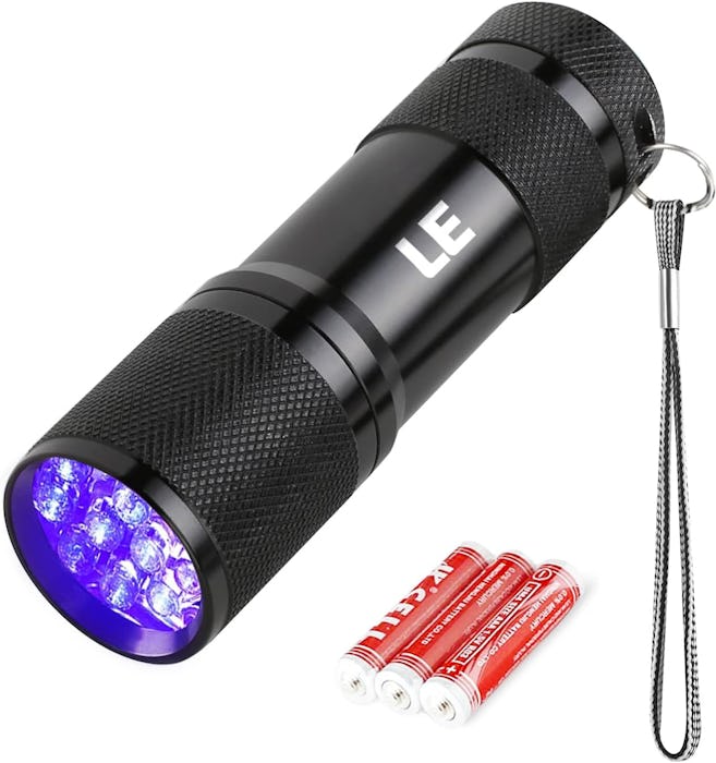 Lighting EVER Black Light Flashlight