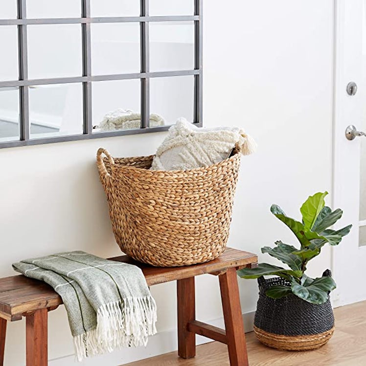 Deco 79 Woven Storage Basket